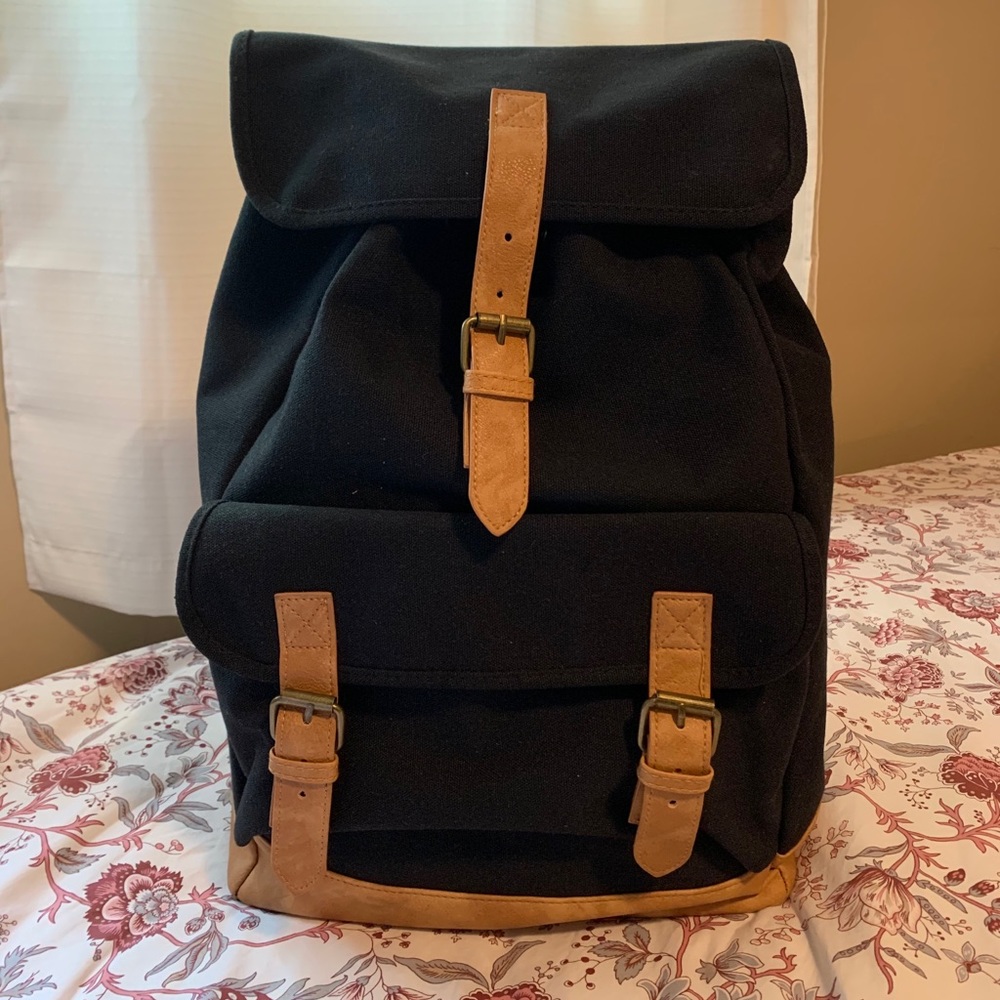 DSW - Backpack